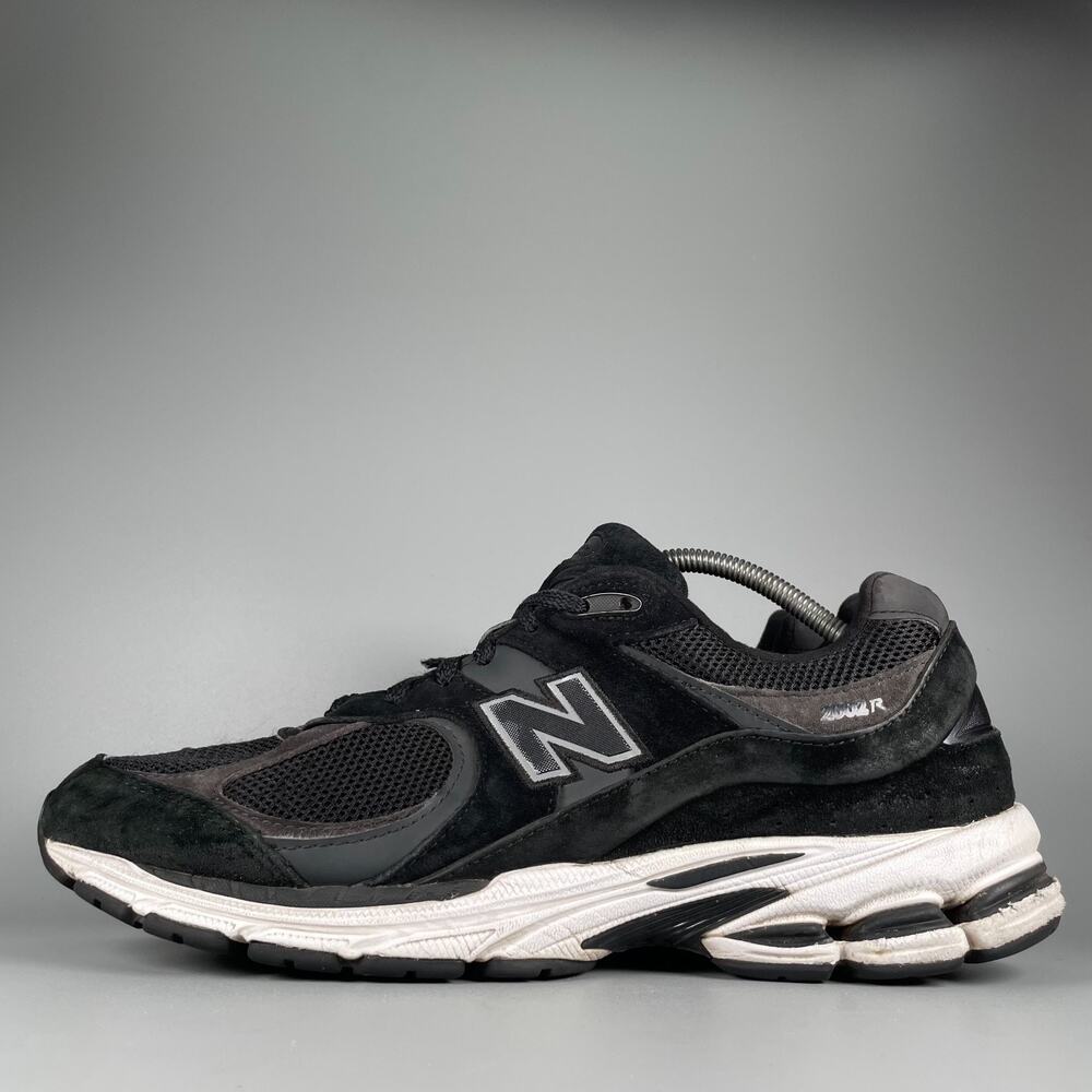 New Balance 2002R Men's 13 Black Gunmetal Athletic Sneakers Running Shoes Casual